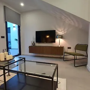 apartamento-golddem-mercedes.1costadelsol.com/